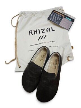 Rhizal Brio Barefoot Shoes Womens Dark Gray Leather Grounding Slip On Loafers